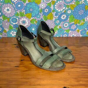 Pantanetti Green Heeled Leather Sandals Size:40 (US Size:10)